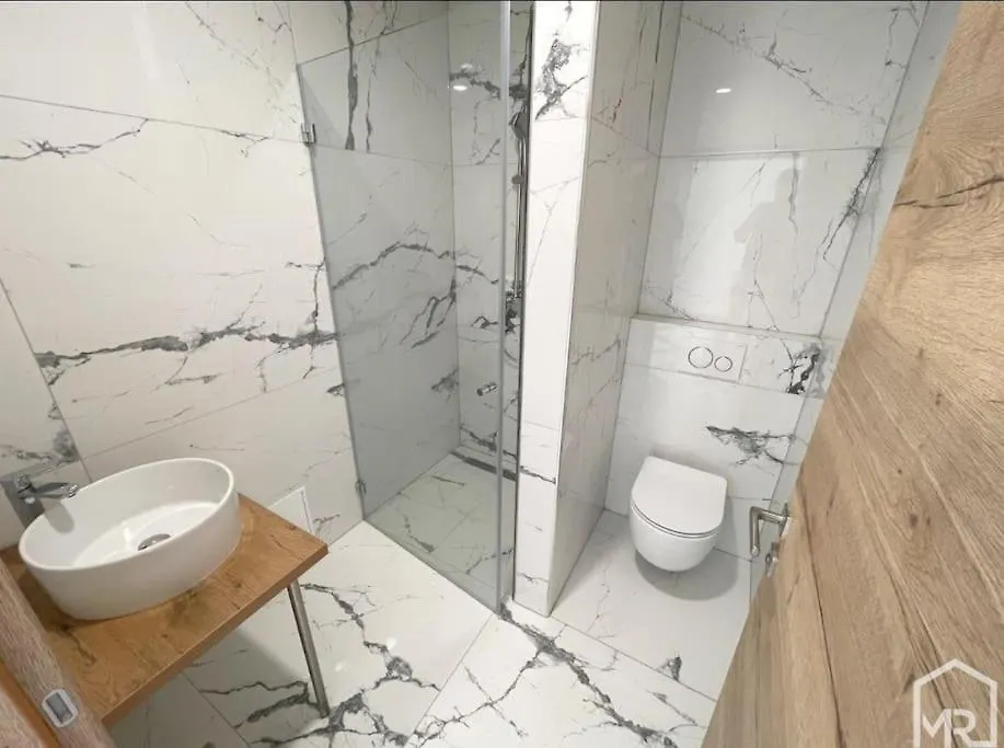 Studio With Patio - Steps Away From Center Ljubljana Slovenia